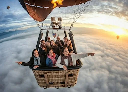 Flyer de Hot Air Balloon Ride Over Teotihuacan Pyramids