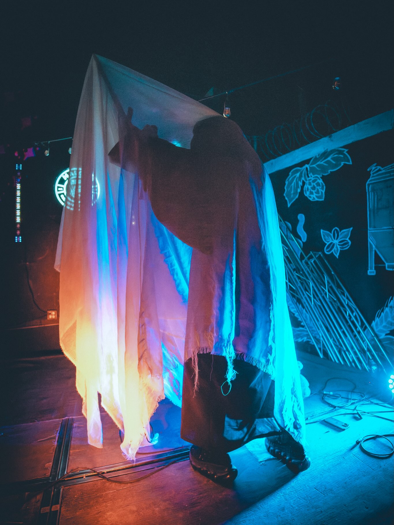 Valgur

#musicphotography #musicphotographer #concertphotography #concertphotographer #valgur