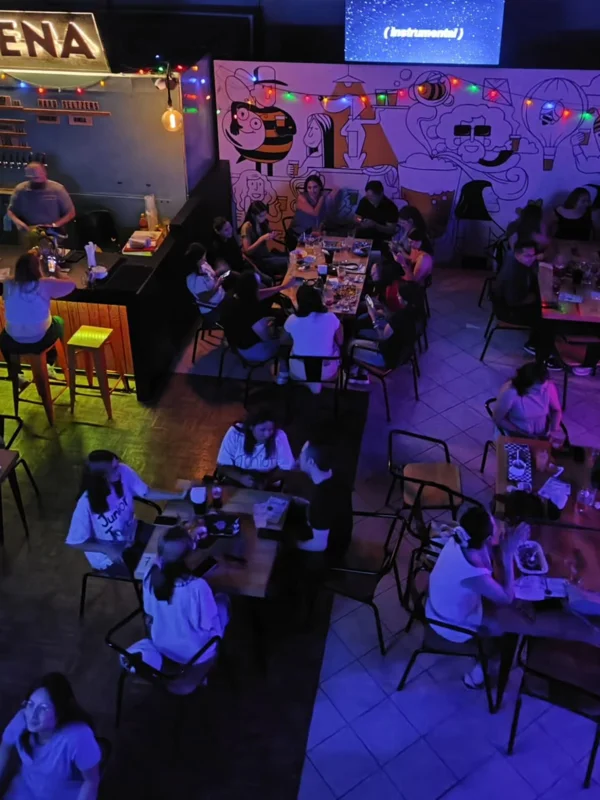 Este viernes fue #Swiftie en Colmena ✨😎 Gracias por acompañarnos! 🍺

Estén atentos para los próximos eventos💅

Cervecería Colmena🐝
⏰ Abierto desde las 5:00PM, Martes a Sabado
📍 Calz. Justo Sierra 1700, Plaza Azteca, Col. Los Pinos, Mexicali 

#TaylorNoNosInvitoASuBoda

#PeroFuiAlKaraokeSwiftie

#SeAcabaronLasSangrias

#YaEstamosJuntandoParaUnaCamaraNueva