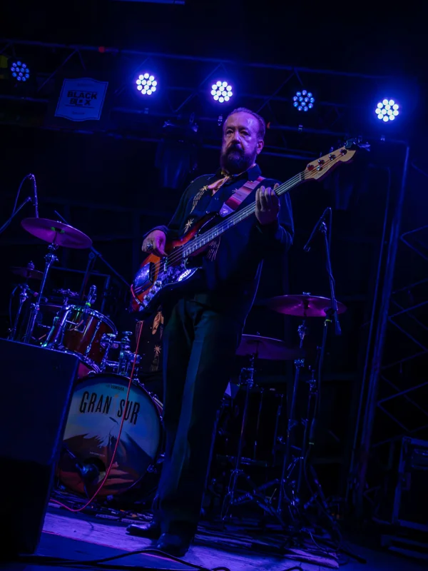 Anoche, @gransurmex hizo vibrar el Black Box. 🔥🎶
Una noche de música, energía y emociones que se queda en la memoria. 🖤