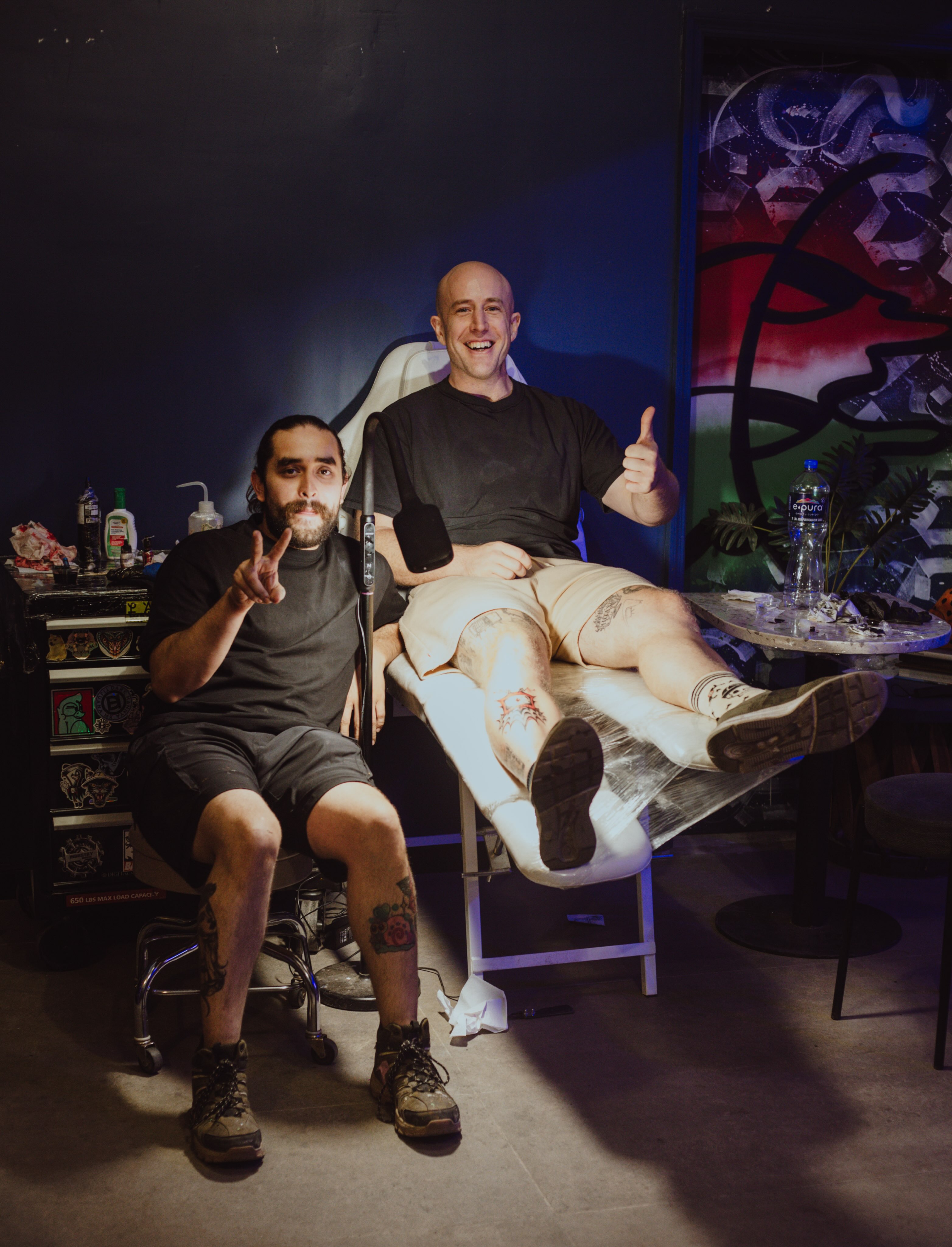 Mexicali
Mexican people are awesome
Thank you to @galeria.tnumbra and @edificiobertha  for hosting me and @thehechyeomoyeo 

and to all the people who made the event so so special.

#art 

main photo @aaroneden__ 
others by me @nafy.llanas and @_espresso__depresso_