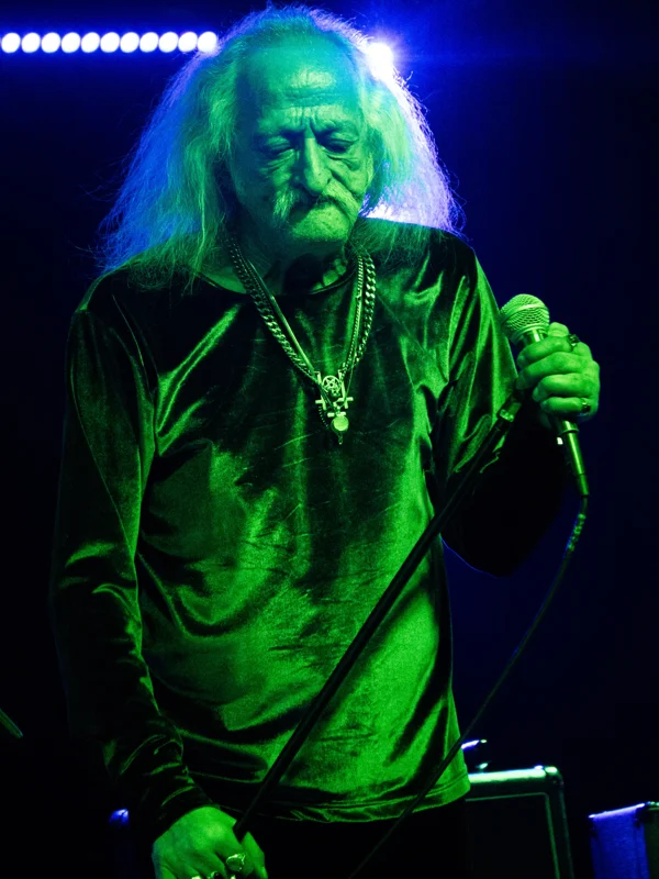 La última parada de Pentagram en México, despidiendo 55 años de trayectoria consolidándose como unas leyendas del Doom Metal. 🤘 

Bobby Liebling y compañía dieron su último show en CDMX en el Foro 28.

#pentagram #bobbyliebling #doommetal #concertphotography #fotografia