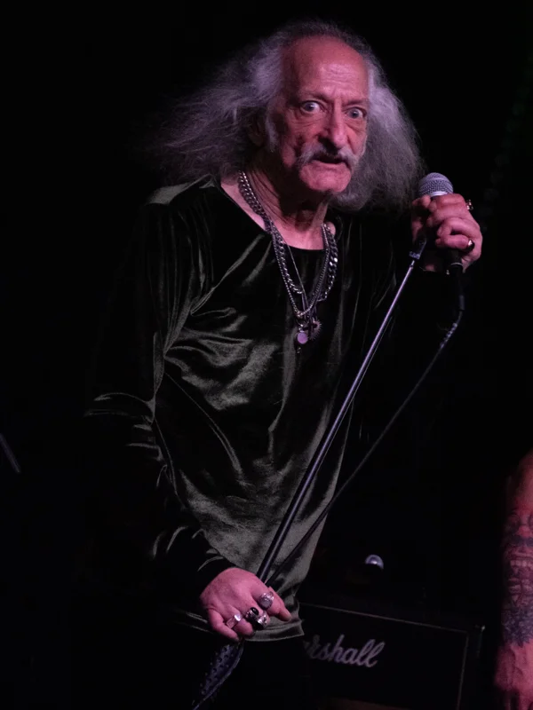La última parada de Pentagram en México, despidiendo 55 años de trayectoria consolidándose como unas leyendas del Doom Metal. 🤘 

Bobby Liebling y compañía dieron su último show en CDMX en el Foro 28.

#pentagram #bobbyliebling #doommetal #concertphotography #fotografia