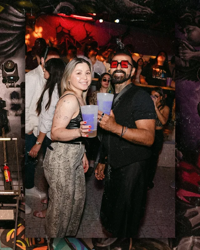 🪩 El fin de semana siguió encendido en ΛMӨЯΣ Disco & Pizza 🍕🔥 

La segunda noche de 𝕄𝕚𝕕𝕟𝕚𝕘𝕙𝕥 𝕄𝕦𝕤𝕚𝕔 𝕎𝕖𝕖𝕜𝕖𝕟𝕕 🍄 nos regaló pura buena música, baile, drinks, pizza y momentos que hicieron vibrar cada rincón del 𝐅𝐮𝐥𝐥 𝐀𝐫𝐭 𝐂𝐚𝐫 @xolo.bus 🚍 junto a @pippiciez 🎧🔊 

𝘎𝘳𝘢𝘤𝘪𝘢𝘴 𝘢 𝘵𝘰𝘥𝘰𝘴 𝘭𝘰𝘴 𝘲𝘶𝘦 𝘧𝘰𝘳𝘮𝘢𝘳𝘰𝘯 𝘱𝘢𝘳𝘵𝘦 𝘥𝘦 𝘦𝘴𝘵𝘢 𝘦𝘹𝘱𝘦𝘳𝘪𝘦𝘯𝘤𝘪𝘢 ✨