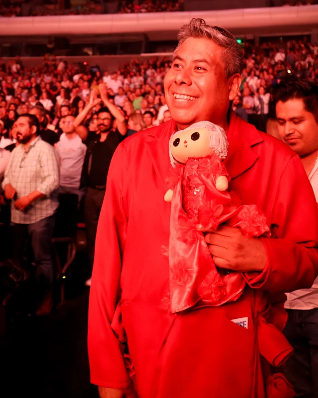IMÁGENES DE LO VIVIDO AYER EN EL CIERRE DE GIRA “IMPORTANTE” EN EL @auditoriomx ¡GRACIAS FAMILIA, GRACIAS MÉXICO!