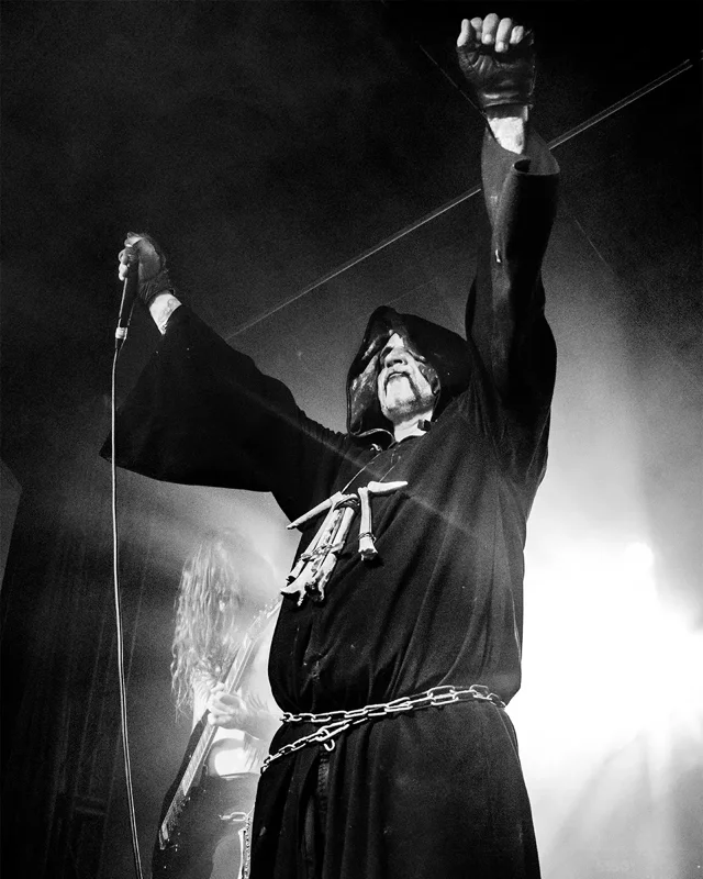 @baxaxaxa_ungod @hacavitz.official y @avzhiaofficial en @fuckoffroom !!!

Armado x @warlab.vc