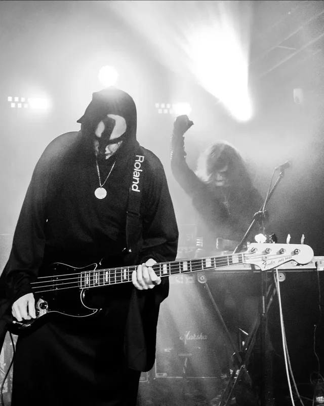 @baxaxaxa_ungod @hacavitz.official y @avzhiaofficial en @fuckoffroom !!!

Armado x @warlab.vc