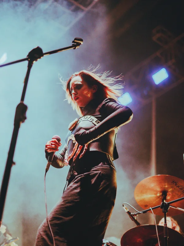 @annafiorimx iniciando la noche en el @circovolador para dar la bienvenida a @sonataarcticaofficial.

📷 @soyunpokemon_