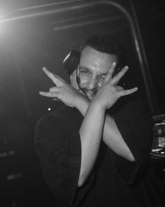 Recap 📸
#taptoparty
The weekend came with its own soundtrack.
Pudiste escuchar: 
@themekanism @masflow.perreo @c.h.o.c.a @boysdontdisco @thejacksyndicate