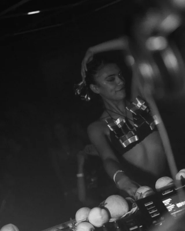 Recap 📸
#taptoparty
The weekend came with its own soundtrack.
Pudiste escuchar: 
@themekanism @masflow.perreo @c.h.o.c.a @boysdontdisco @thejacksyndicate