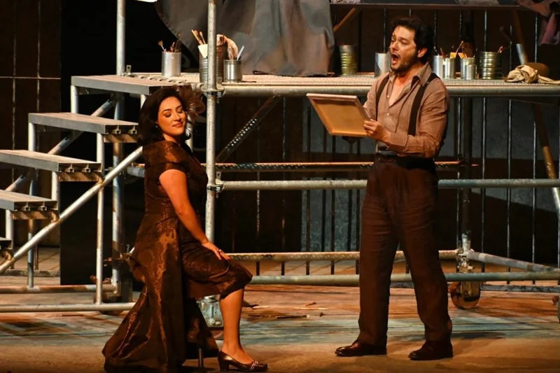 🎭✨ Así se vivió el estreno de Tosca en el Palacio de Bellas Artes.

La música de Giacomo Puccini llenó la Sala Principal en una noche marcada por la pasión, el drama y la intensidad de una de las óperas más emblemáticas del repertorio.

Bajo la dirección concertadora de Stefan Lano y la dirección de escena de Luis Miguel Lombana, dio inicio esta temporada de cinco funciones.

📸 Compartimos algunos momentos de esta primera noche.

📅 4, 6, 8, 11 y 13 de octubre
📍 Sala Principal del Palacio de Bellas Artes

🎟️ Localidades agotadas para todas las funciones.
¡Gracias por acompañarnos y por hacer de este estreno una noche inolvidable!

📷Arturo López / CNO / INBAL

#Tosca #Puccini #ÓperaDeBellasArtes #PalacioDeBellasArtes #Ópera