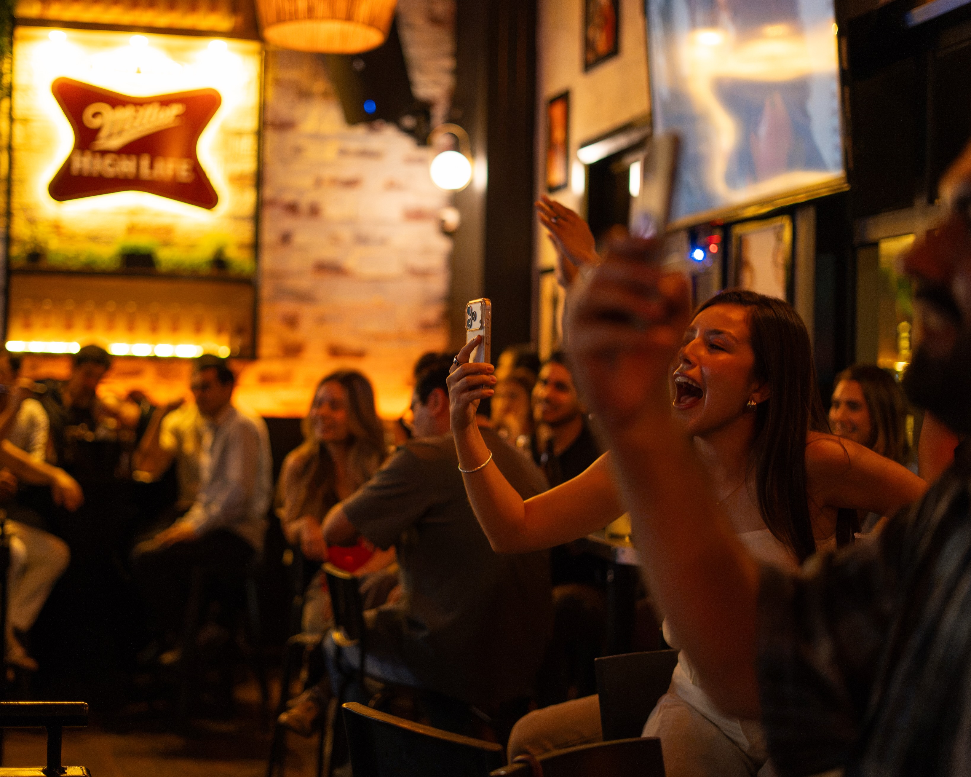 Comunidad con cotorreo del bueno🍺 🙌

¡Pásele que hay lugar!